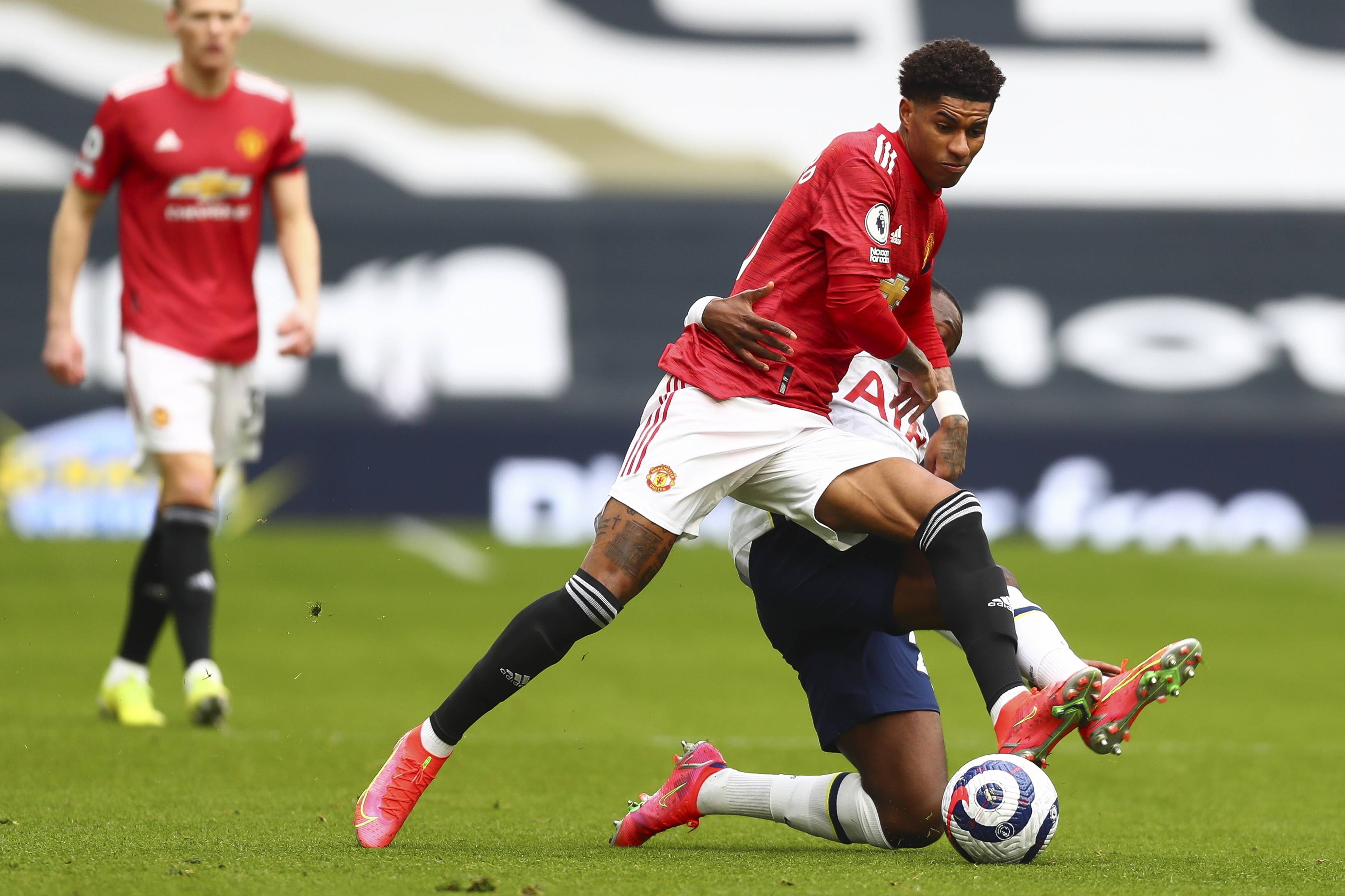 烈的局势下 烈的局势下