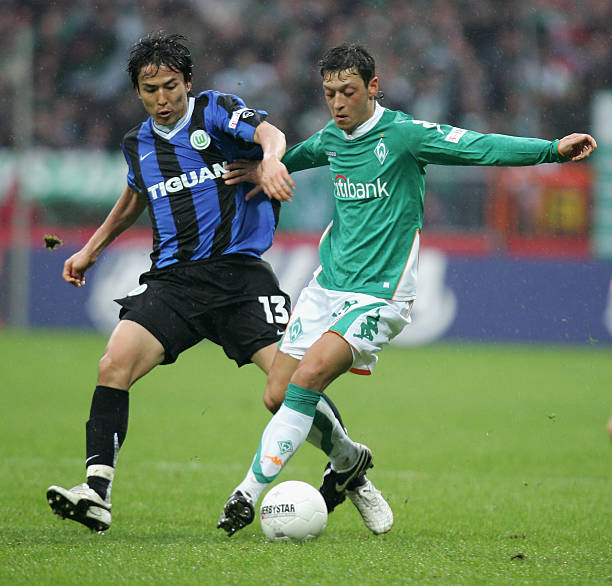 也为球迷呈 也为球迷呈